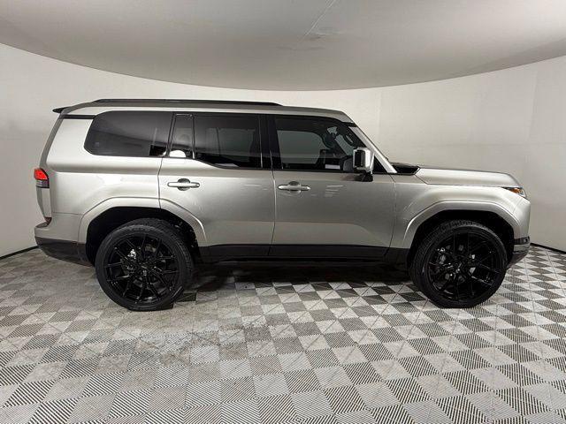 used 2025 Lexus GX 550 car, priced at $94,900
