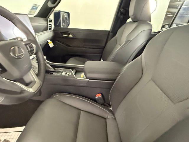 used 2025 Lexus GX 550 car, priced at $94,900