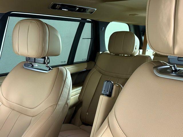 new 2025 Land Rover Range Rover car