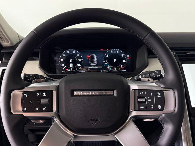 new 2025 Land Rover Discovery car, priced at $73,653