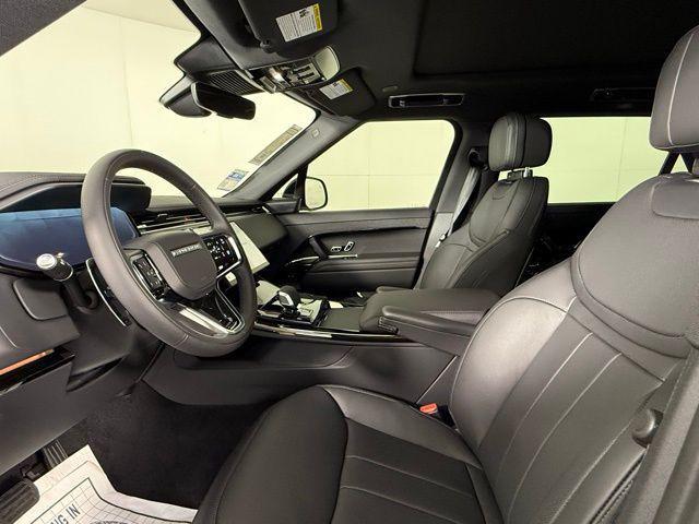 new 2025 Land Rover Range Rover Sport car
