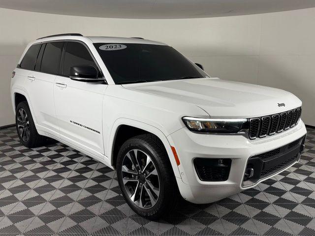 used 2023 Jeep Grand Cherokee car, priced at $35,900