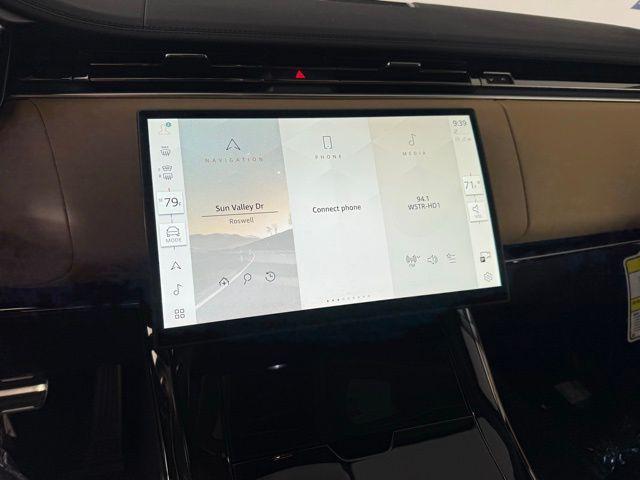 new 2025 Land Rover Range Rover Sport car