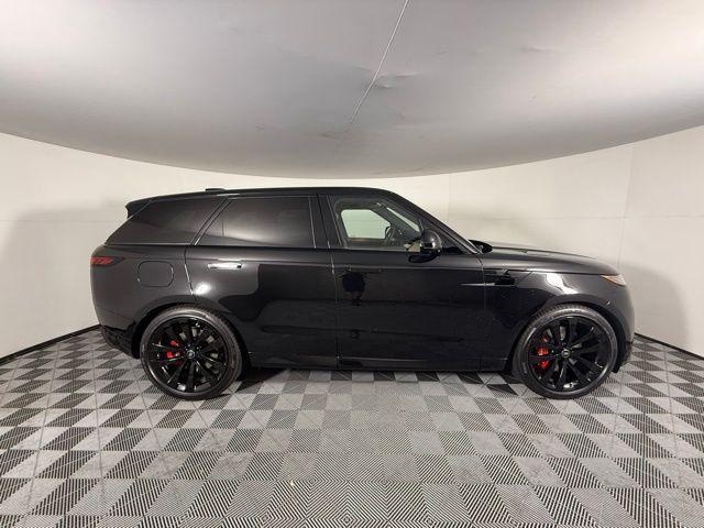 new 2025 Land Rover Range Rover Sport car
