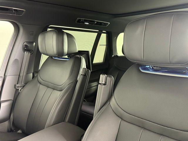 new 2025 Land Rover Range Rover car