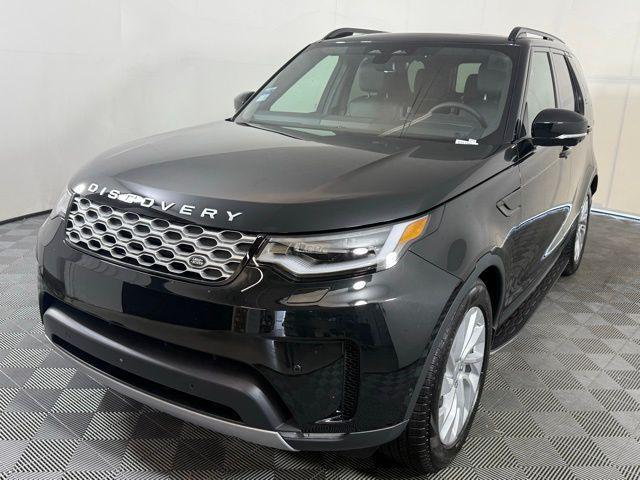 new 2025 Land Rover Discovery car