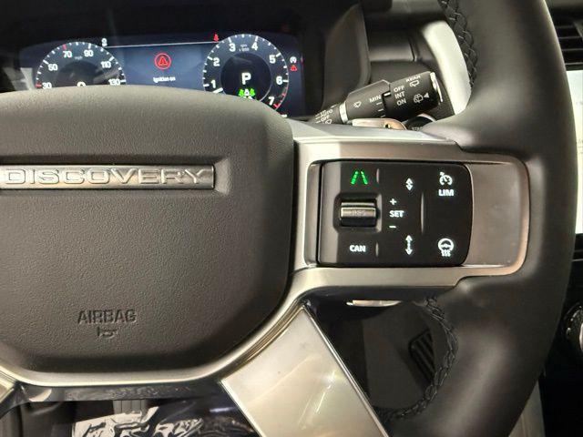 new 2025 Land Rover Discovery car