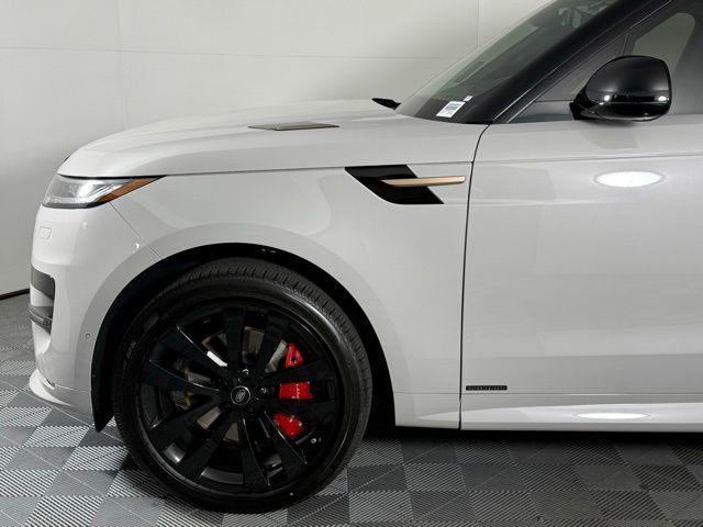 new 2025 Land Rover Range Rover Sport car, priced at $133,870
