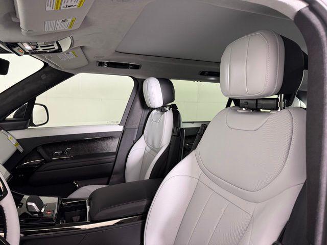 new 2025 Land Rover Range Rover Sport car, priced at $133,870