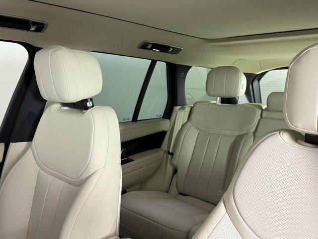 new 2025 Land Rover Range Rover car