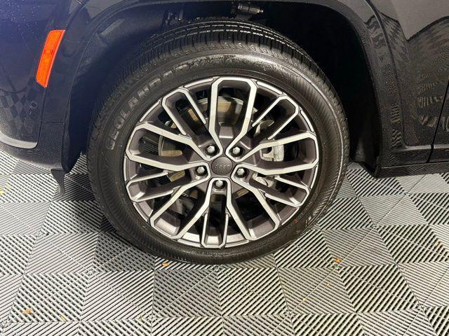 used 2021 Jeep Grand Cherokee L car, priced at $35,900