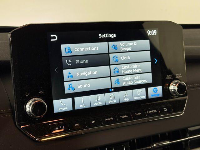 used 2024 Mitsubishi Outlander car, priced at $30,500