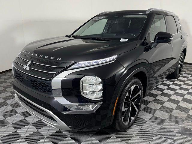 used 2024 Mitsubishi Outlander car, priced at $30,500
