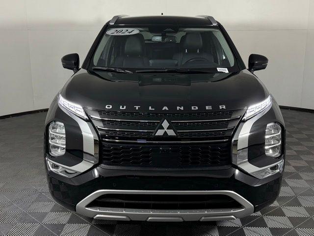 used 2024 Mitsubishi Outlander car, priced at $30,500
