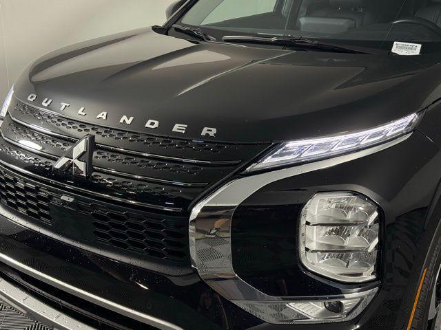 used 2024 Mitsubishi Outlander car, priced at $30,500