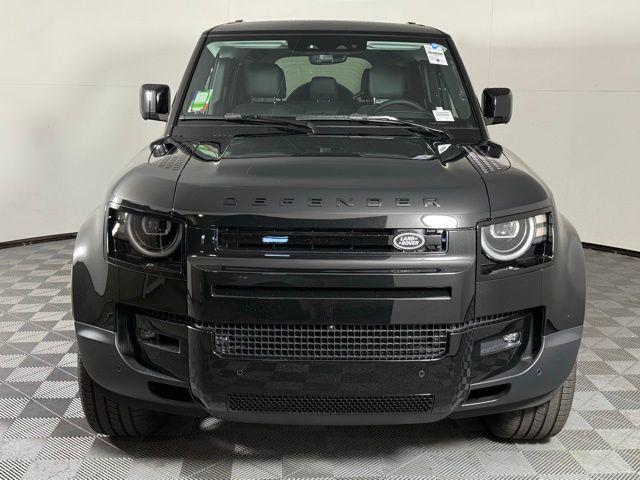 new 2026 Land Rover Defender car