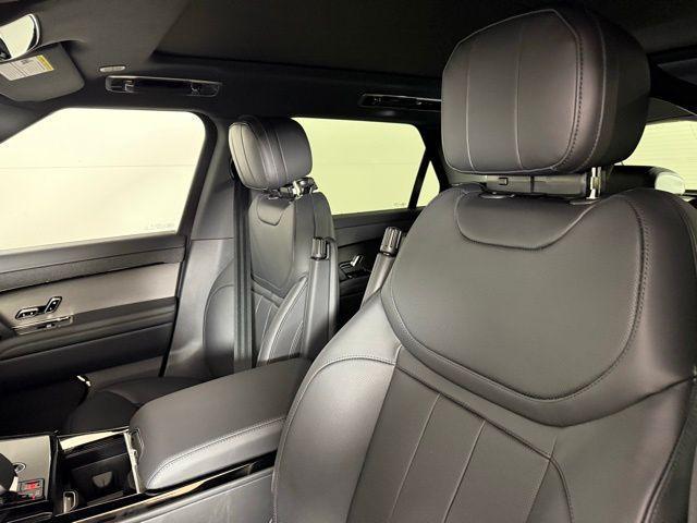 new 2025 Land Rover Range Rover Sport car