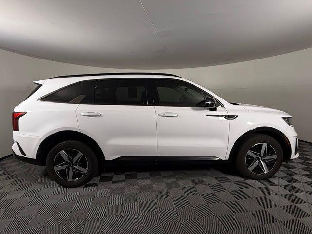 used 2021 Kia Sorento car, priced at $21,900