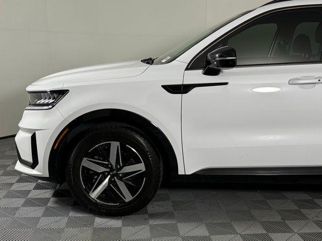 used 2021 Kia Sorento car, priced at $21,900