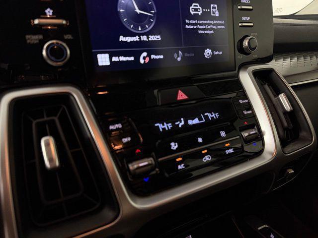 used 2021 Kia Sorento car, priced at $21,900