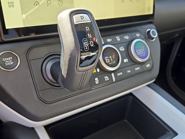 new 2026 Land Rover Defender car