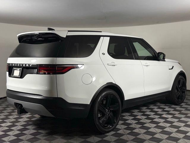 new 2025 Land Rover Discovery car, priced at $67,043