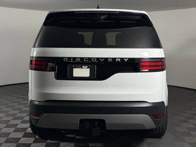 new 2025 Land Rover Discovery car, priced at $67,043
