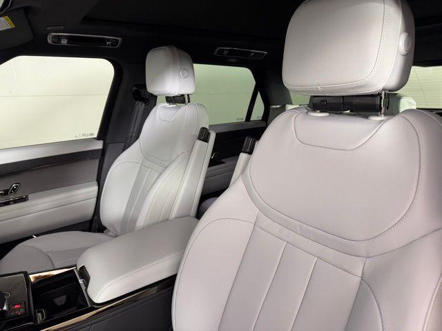 new 2025 Land Rover Range Rover Sport car, priced at $84,705