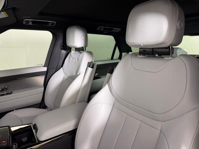 new 2025 Land Rover Range Rover Sport car, priced at $84,705