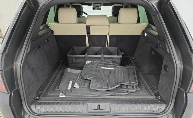 used 2022 Land Rover Range Rover Sport car, priced at $52,900