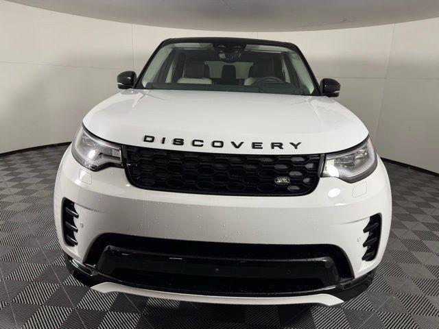 new 2025 Land Rover Discovery car