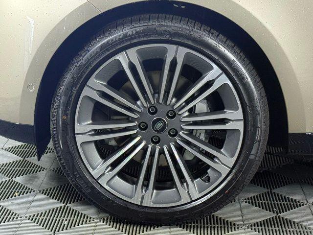 new 2025 Land Rover Range Rover car