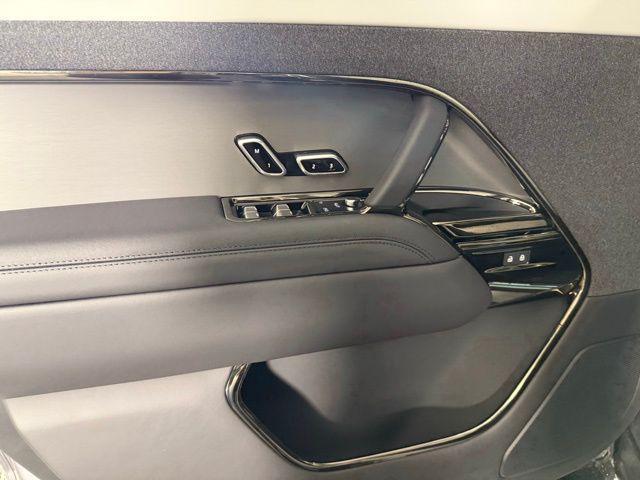 new 2025 Land Rover Range Rover Sport car, priced at $121,645