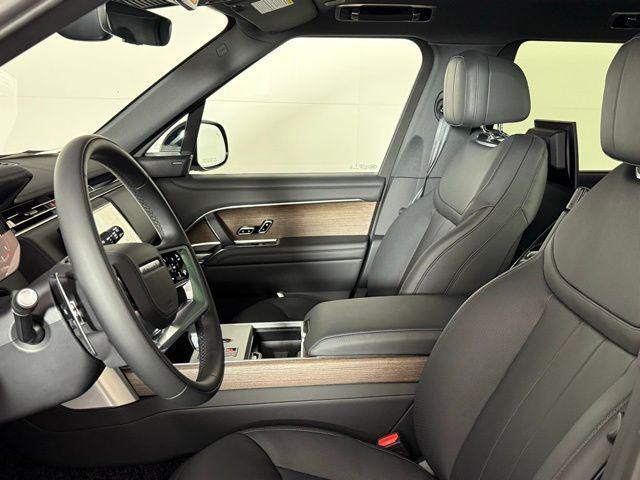 new 2025 Land Rover Range Rover car