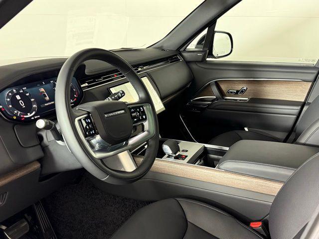 new 2025 Land Rover Range Rover car
