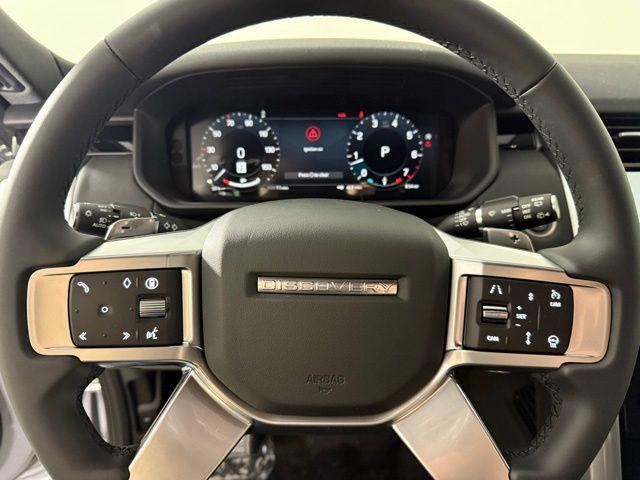 new 2025 Land Rover Discovery car, priced at $69,653