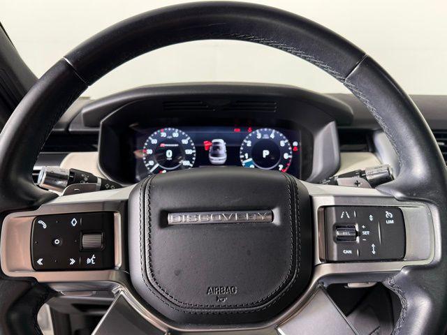 used 2022 Land Rover Discovery car, priced at $38,900
