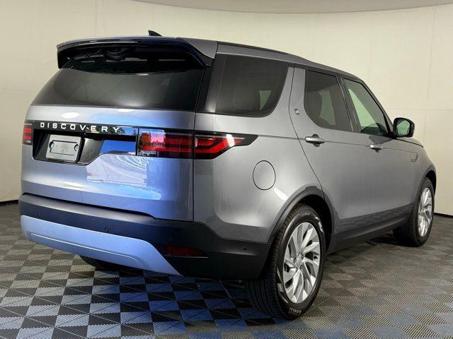 new 2025 Land Rover Discovery car