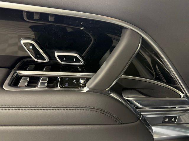 new 2025 Land Rover Range Rover car