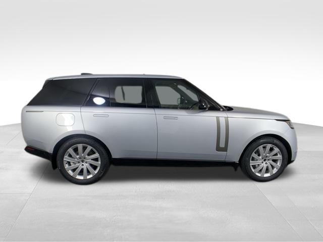 new 2025 Land Rover Range Rover car, priced at $109,915