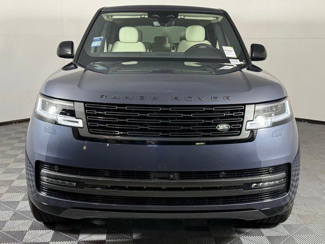 new 2025 Land Rover Range Rover car