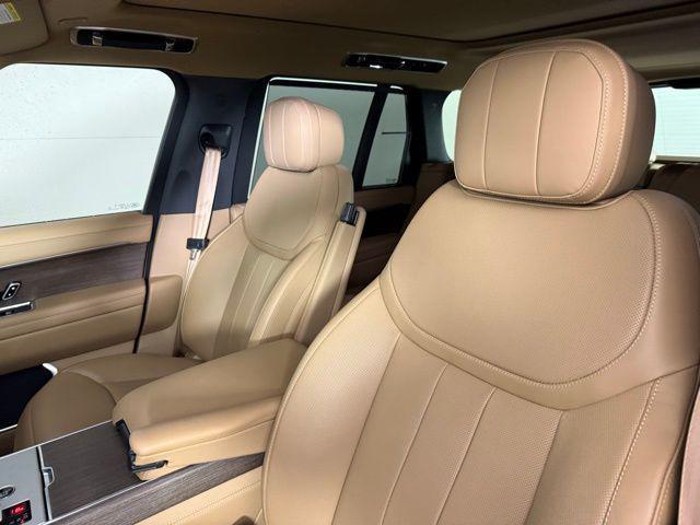 new 2025 Land Rover Range Rover car
