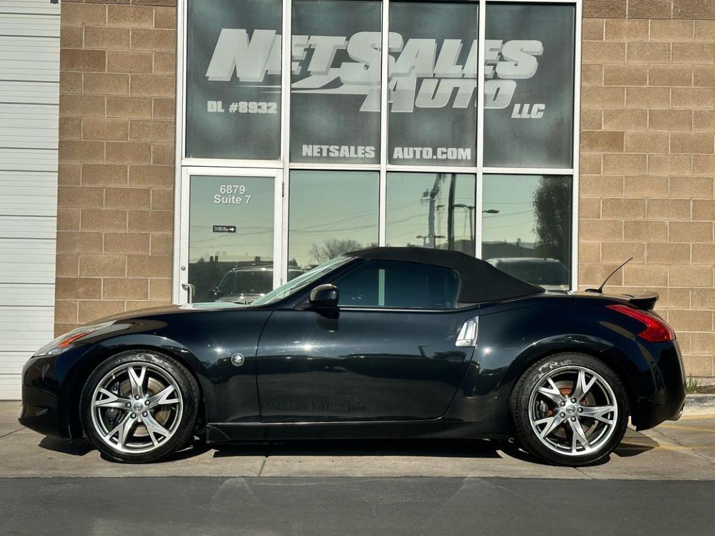 used 2011 Nissan 370Z car, priced at $16,495