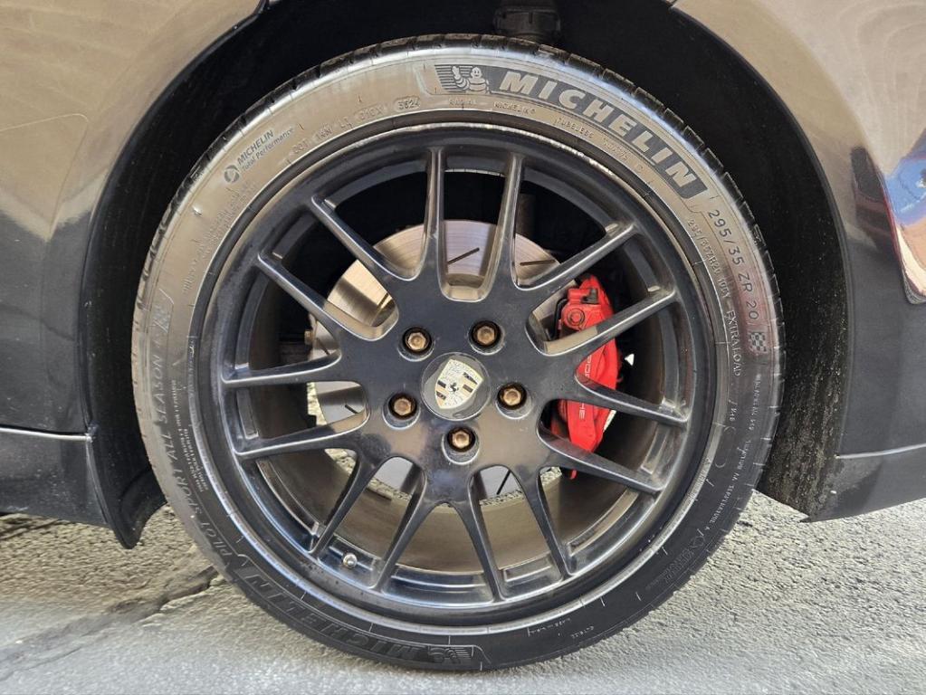 used 2011 Porsche Panamera car, priced at $27,995