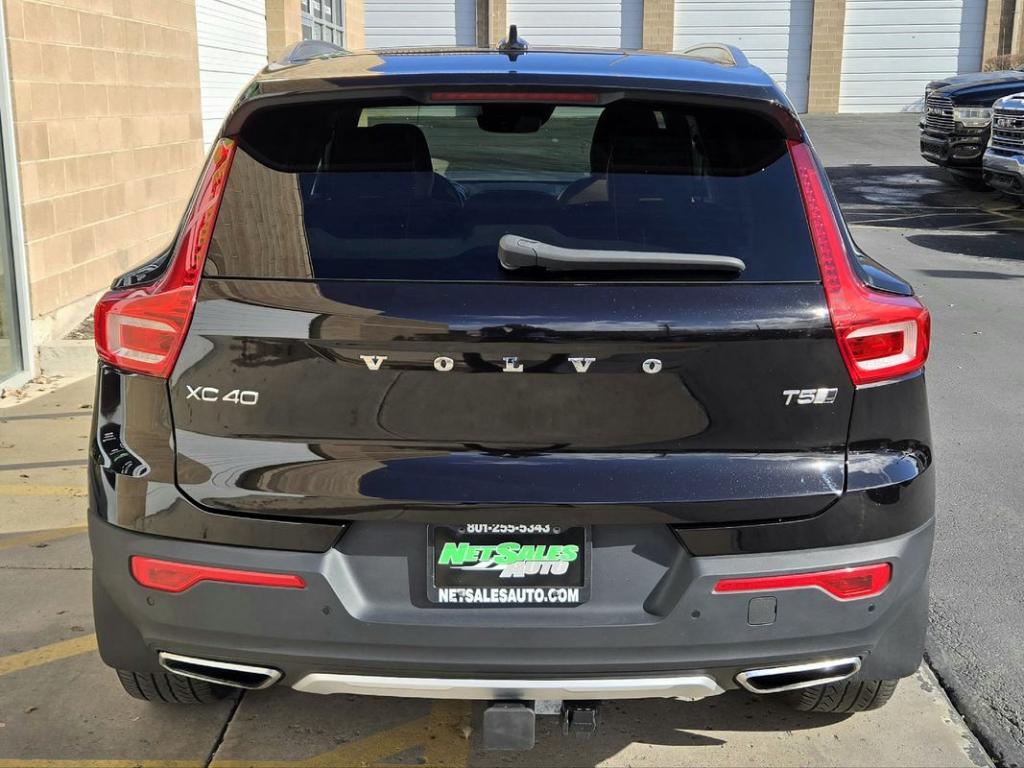 used 2019 Volvo XC40 car, priced at $19,695