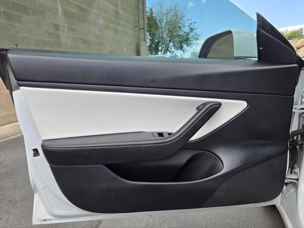 used 2019 Tesla Model 3 car, priced at $26,995