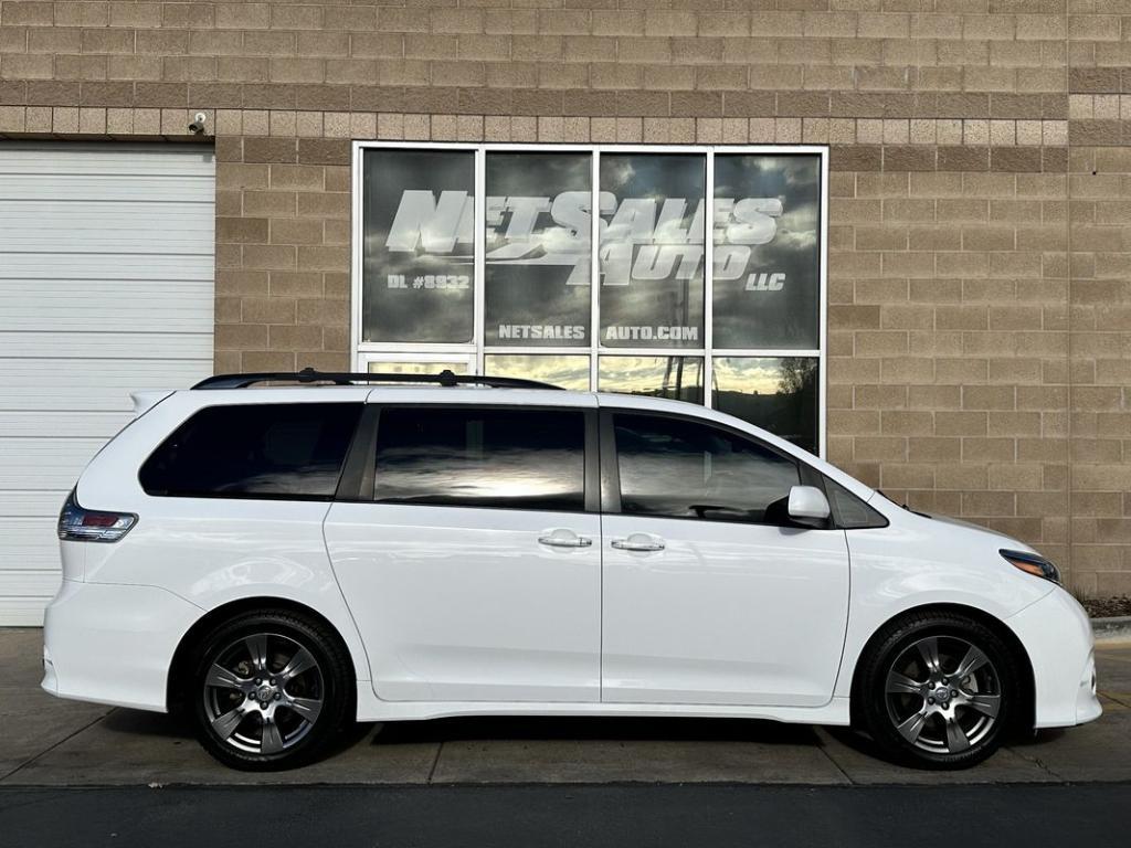 used 2017 Toyota Sienna car, priced at $18,195