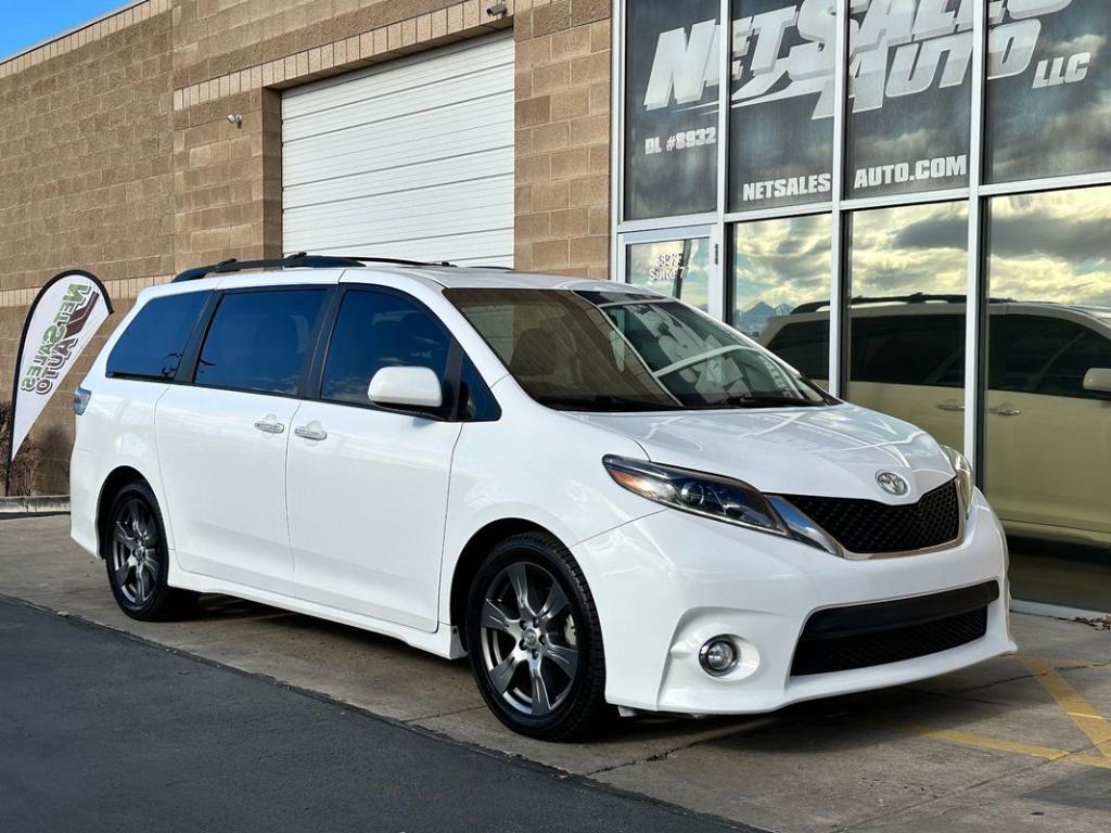 used 2017 Toyota Sienna car, priced at $18,195