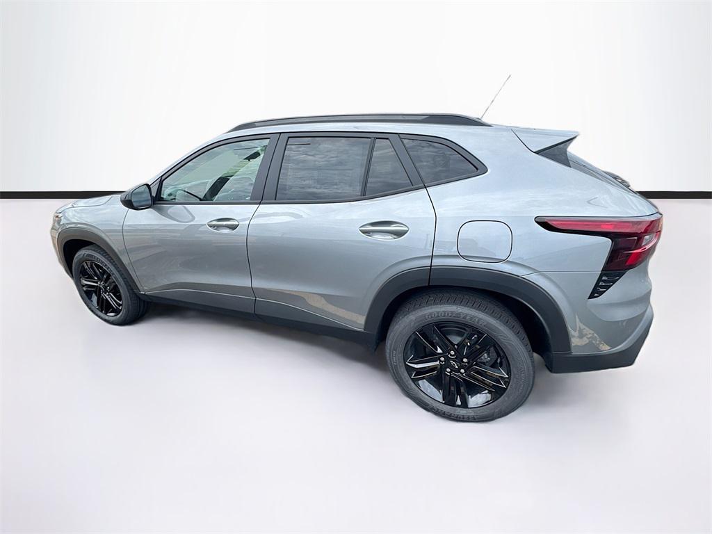 new 2025 Chevrolet Trax car, priced at $25,294