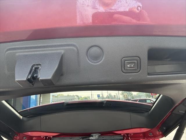 used 2020 Chevrolet Equinox car, priced at $15,901
